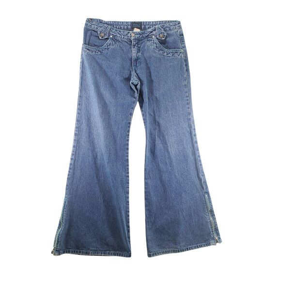 MT:2 Vintage 11 Low Rise Flare Jeans Rave Skater Star Embroidery Denim Y2K 90s - Picture 1 of 13